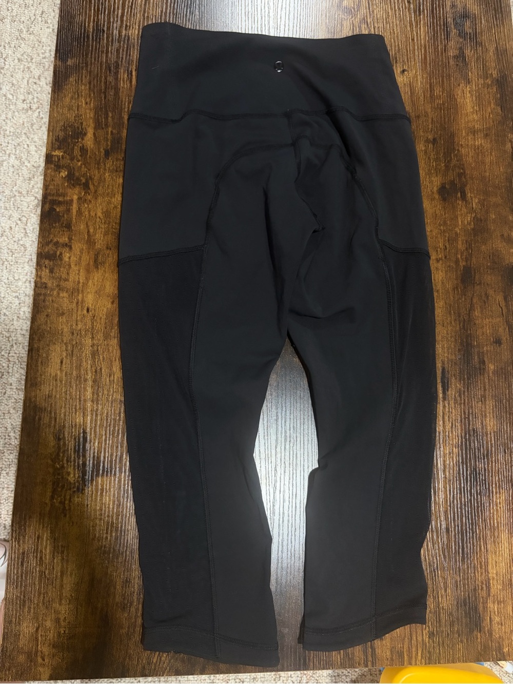 Lululemon Seek The Heat Crop Leggings Black Size 6 Mesh